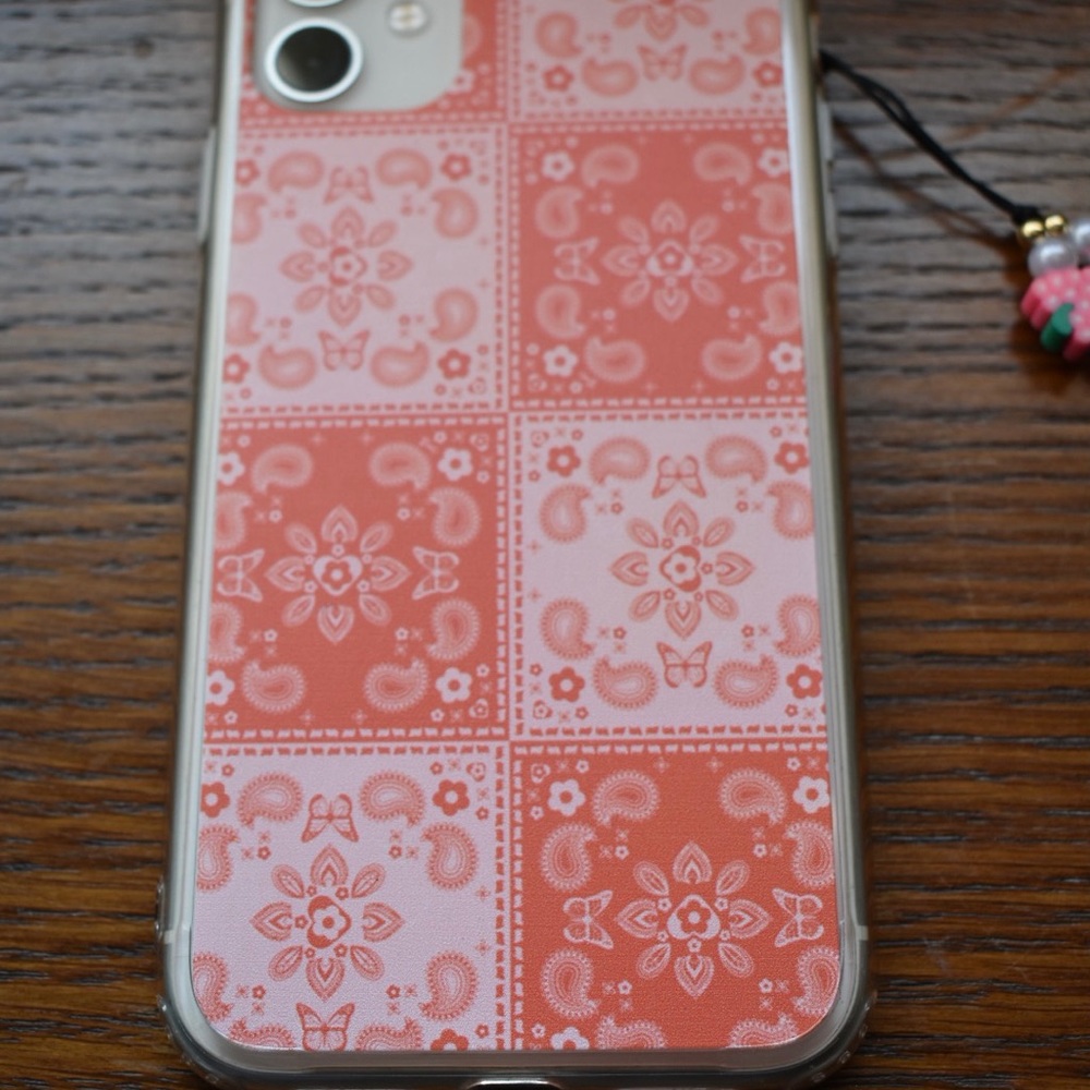 Lisa Says Gah iPhone Case